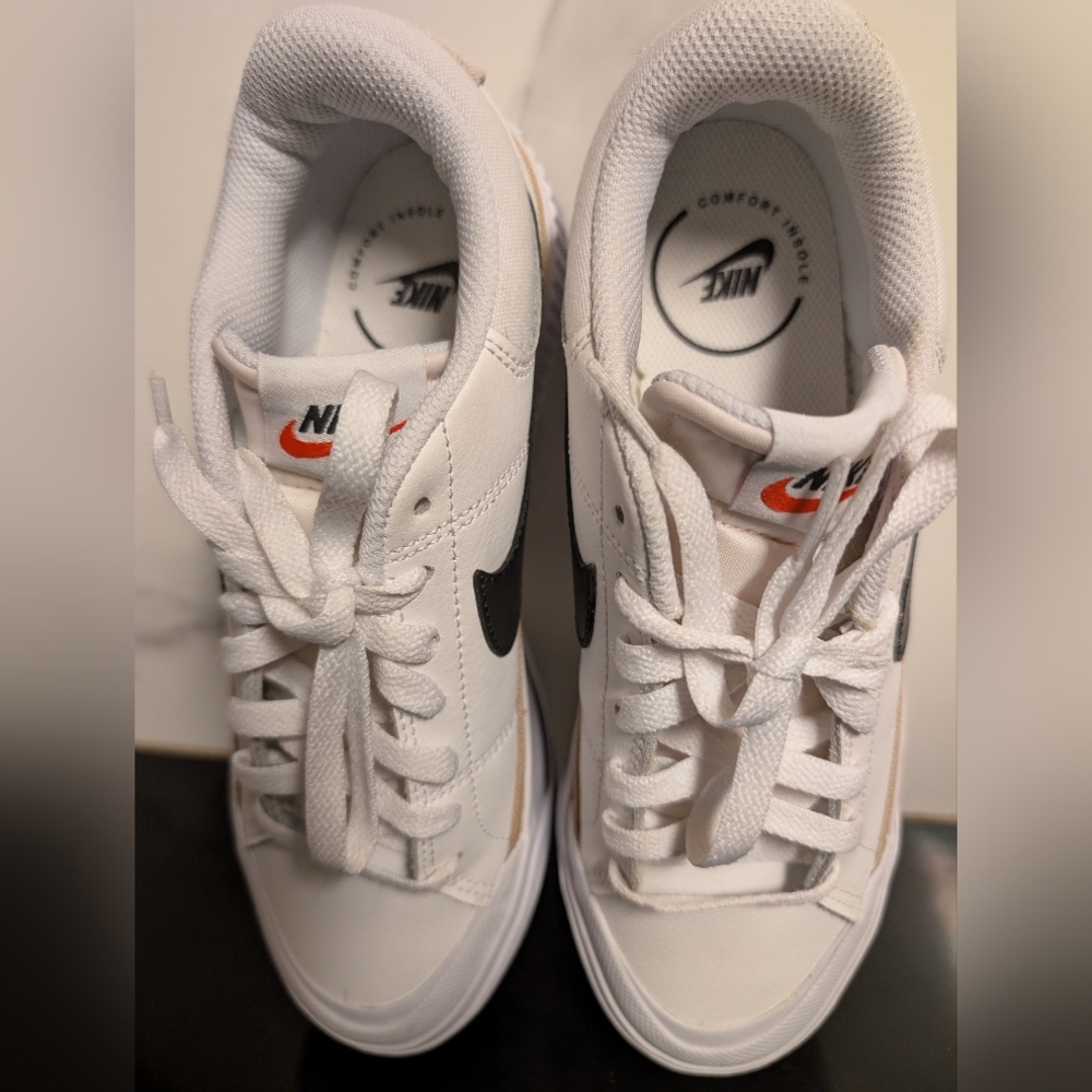 Nike Court Legacy Lift Platform Sneakers Size 7 MSRP $94.99 - Picture 7 of 11